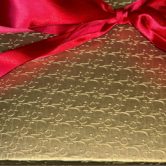 Vintage Dior Gold Gift Box with Red Ribbon and Red Tissue Paper Size: 9.5 x 9.5 - Picture 2 of 9